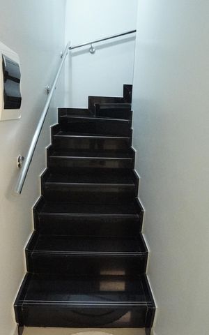 Casa de condomínio à venda com 193m², 4 quartos e 2 vagas