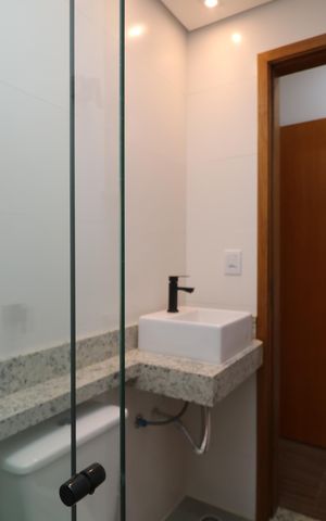 Casa à venda com 145m², 3 quartos e 2 vagasBanheiro da Suíte 3
