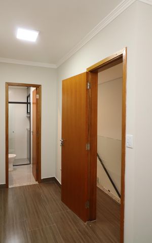 Casa à venda com 145m², 3 quartos e 2 vagasSuíte 2