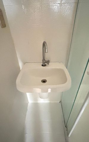 Apartamento para alugar com 112m², 2 quartos e 1 vaga Apartamento para alugar com 112m², 2 quartos e 1 vagaBanheiro