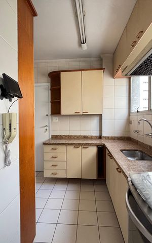 Apartamento para alugar com 112m², 2 quartos e 1 vaga Apartamento para alugar com 112m², 2 quartos e 1 vagaCozinha