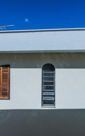 Casa à venda com 130m², 3 quartos e 2 vagas Casa à venda com 130m², 3 quartos e 2 vagasVista do Quarto 2