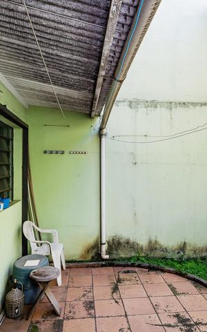 Casa à venda com 130m², 3 quartos e 2 vagas Casa à venda com 130m², 3 quartos e 2 vagasQuintal