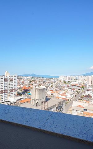 Apartamento para alugar com 106m², 2 quartos e 1 vagaVista da academia