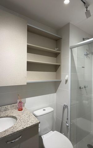 Apartamento para alugar com 55m², 2 quartos e 1 vaga Apartamento para alugar com 55m², 2 quartos e 1 vagaBanheiro da suíte