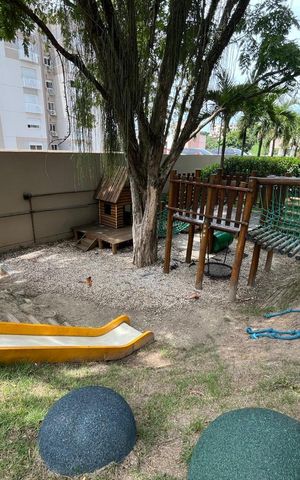 Apartamento para alugar com 55m², 2 quartos e 1 vaga Apartamento para alugar com 55m², 2 quartos e 1 vagaÁrea comum - Playground