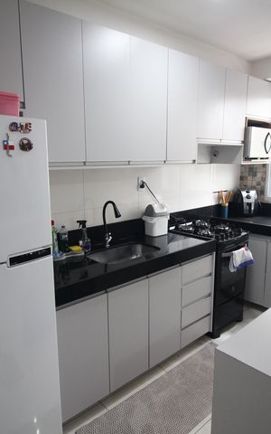 Apartamento à venda com 50m², 2 quartos e 1 vagaCozinha e Área de Serviço