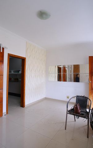 Casa de condomínio à venda com 75m², 2 quartos e 1 vagaSala
