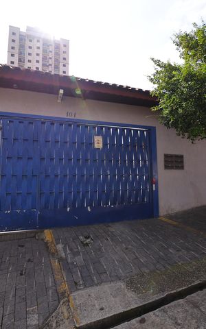Casa de condomínio à venda com 75m², 2 quartos e 1 vagaFachada