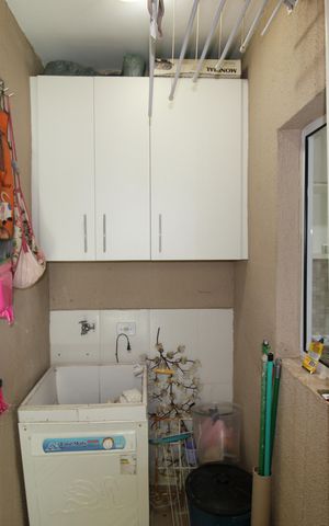 Casa de condomínio à venda com 65m², 2 quartos e 1 vagaÁrea de Serviço