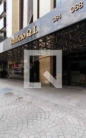 Apartamento à venda com 37m², 1 quarto e 1 vaga Apartamento à venda com 37m², 1 quarto e 1 vagaFachada