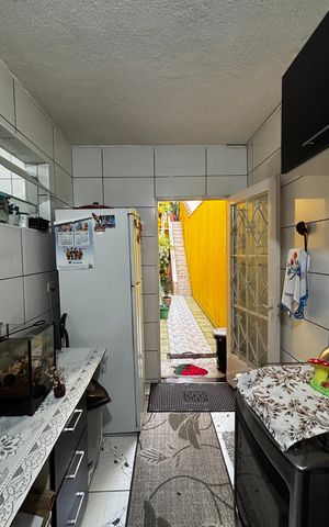 Casa à venda com 138m², 3 quartos e 2 vagas Casa à venda com 138m², 3 quartos e 2 vagasCozinha