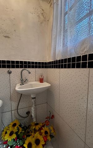 Casa à venda com 138m², 3 quartos e 2 vagas Casa à venda com 138m², 3 quartos e 2 vagasÁrea de Serviço - Banheiro