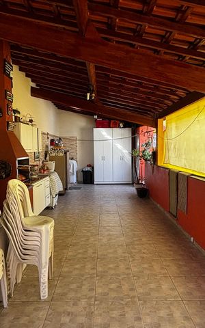 Casa à venda com 138m², 3 quartos e 2 vagas Casa à venda com 138m², 3 quartos e 2 vagasÁrea de Serviço