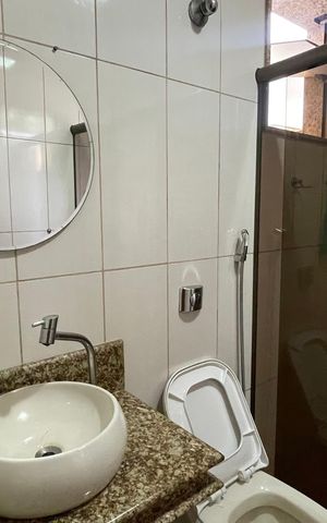 Apartamento para alugar com 80m², 2 quartos e 1 vaga Apartamento para alugar com 80m², 2 quartos e 1 vagaBanheiro da Suíte