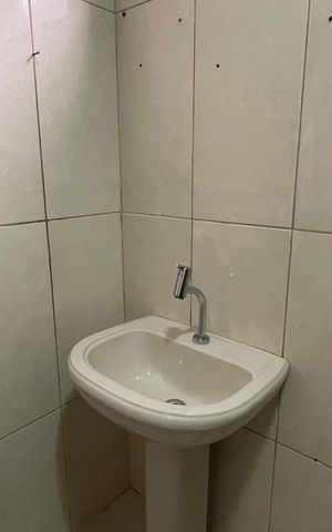 Apartamento para alugar com 80m², 2 quartos e 1 vaga Apartamento para alugar com 80m², 2 quartos e 1 vagaBanheiro social