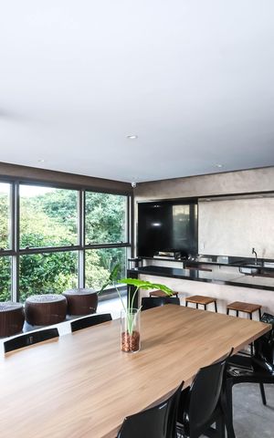 Apartamento à venda com 136m², 3 quartos e 2 vagasChurrasqueira