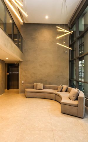 Apartamento à venda com 136m², 3 quartos e 2 vagasHall de entrada