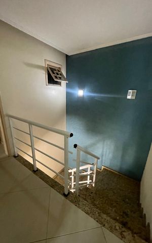 Casa à venda com 150m², 3 quartos e 4 vagasCorredor