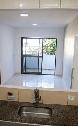 Casa à venda com 420m², 2 quartos e sem vaga Casa à venda com 420m², 2 quartos e sem vagaCozinha