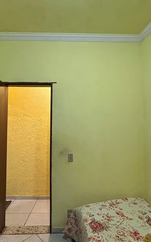 Casa à venda com 70m², 2 quartos e 1 vaga