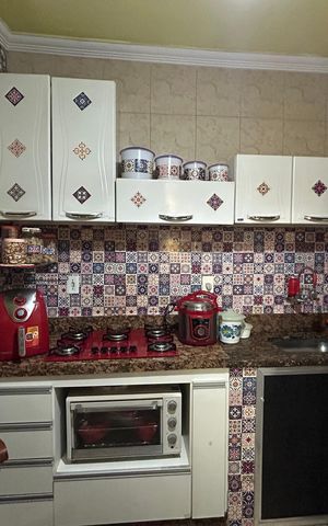 Casa à venda com 70m², 2 quartos e 1 vaga
