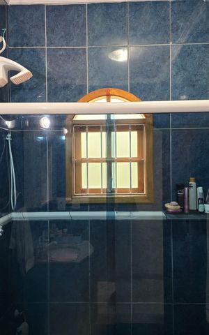 Casa à venda com 596m², 3 quartos e 2 vagasBanheiro Social