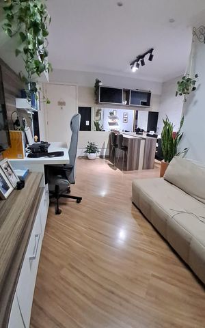 Apartamento à venda com 54m², 2 quartos e 1 vaga Apartamento à venda com 54m², 2 quartos e 1 vagaSala