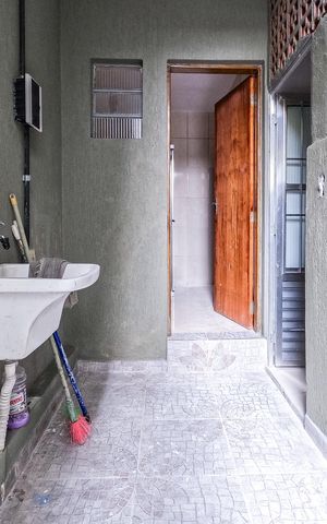 Casa à venda com 40m², 1 quarto e sem vagaÁrea de Serviço