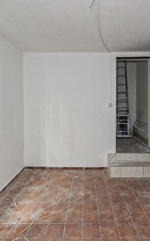 Casa à venda com 40m², 1 quarto e sem vagaQuarto