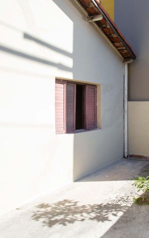 Casa à venda com 120m², 2 quartos e sem vagaQuintal