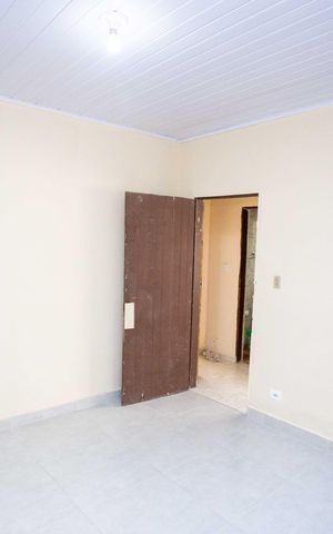 Casa à venda com 120m², 2 quartos e sem vagaQuarto 2