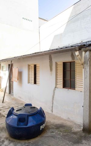 Casa à venda com 120m², 2 quartos e sem vagaQuintal