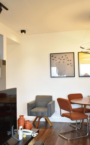 Apartamento à venda com 74m², 2 quartos e 2 vagasSala