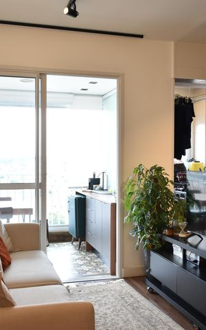 Apartamento à venda com 74m², 2 quartos e 2 vagasSala