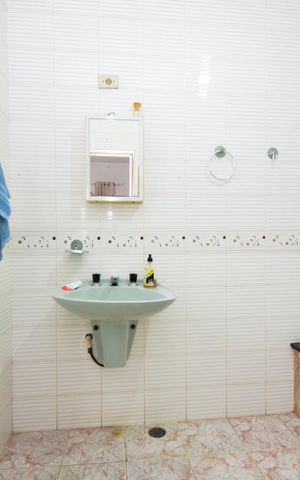 Casa à venda com 213m², 3 quartos e 2 vagasBanheiro da Suíte
