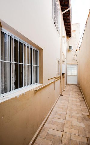 Casa à venda com 213m², 3 quartos e 2 vagasÁrea de Serviço