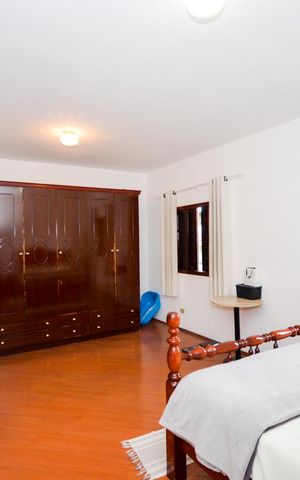 Casa à venda com 213m², 3 quartos e 2 vagasQuarto 3 - Suíte