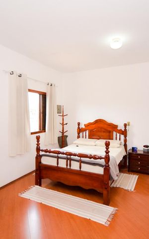 Casa à venda com 213m², 3 quartos e 2 vagasQuarto 3 - Suíte