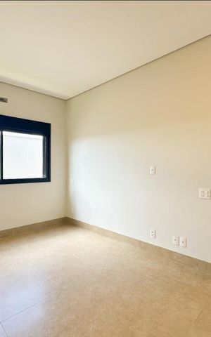 Casa de condomínio para alugar com 217m², 3 quartos e 3 vagas Casa de condomínio para alugar com 217m², 3 quartos e 3 vagasQuarto 2