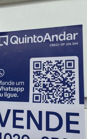 Casa para alugar com 249m², 4 quartos e 5 vagas Casa para alugar com 249m², 4 quartos e 5 vagasCod qr