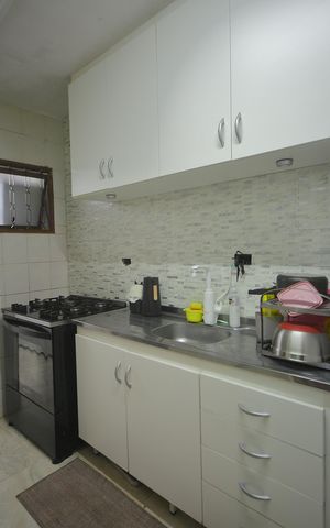 Casa para alugar com 249m², 4 quartos e 5 vagasCozinha 