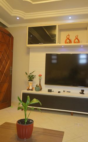 Casa para alugar com 249m², 4 quartos e 5 vagasSala de TV 