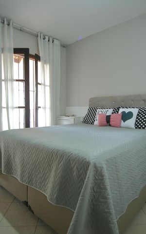 Casa para alugar com 249m², 4 quartos e 5 vagasSuíte 