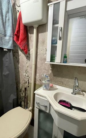 Casa à venda com 54m², 2 quartos e 1 vaga