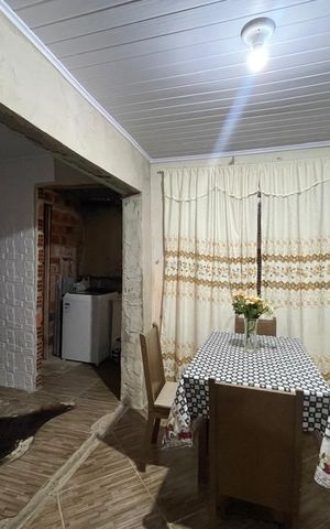 Casa à venda com 54m², 2 quartos e 1 vaga