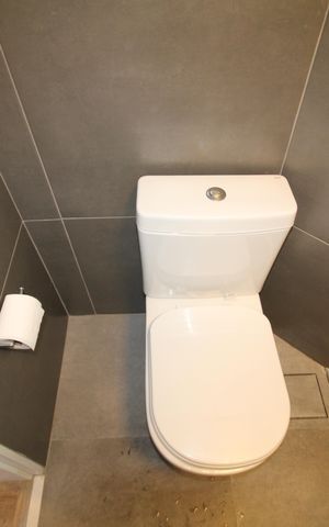 Apartamento para alugar com 67m², 2 quartos e 2 vagasQuarto 1 - Banheiro