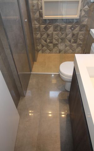 Apartamento para alugar com 67m², 2 quartos e 2 vagasBanheiro