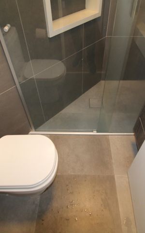 Apartamento para alugar com 67m², 2 quartos e 2 vagasQuarto 1 - Banheiro