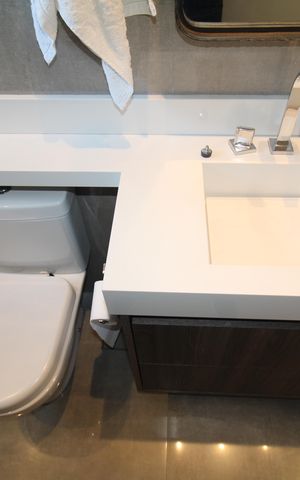 Apartamento para alugar com 67m², 2 quartos e 2 vagasBanheiro